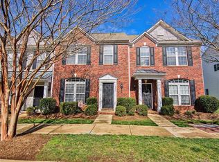 9556 Glenashley Dr #110, Cornelius, NC 28031