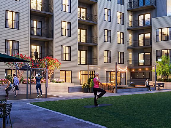 Resident Sports Courtyard