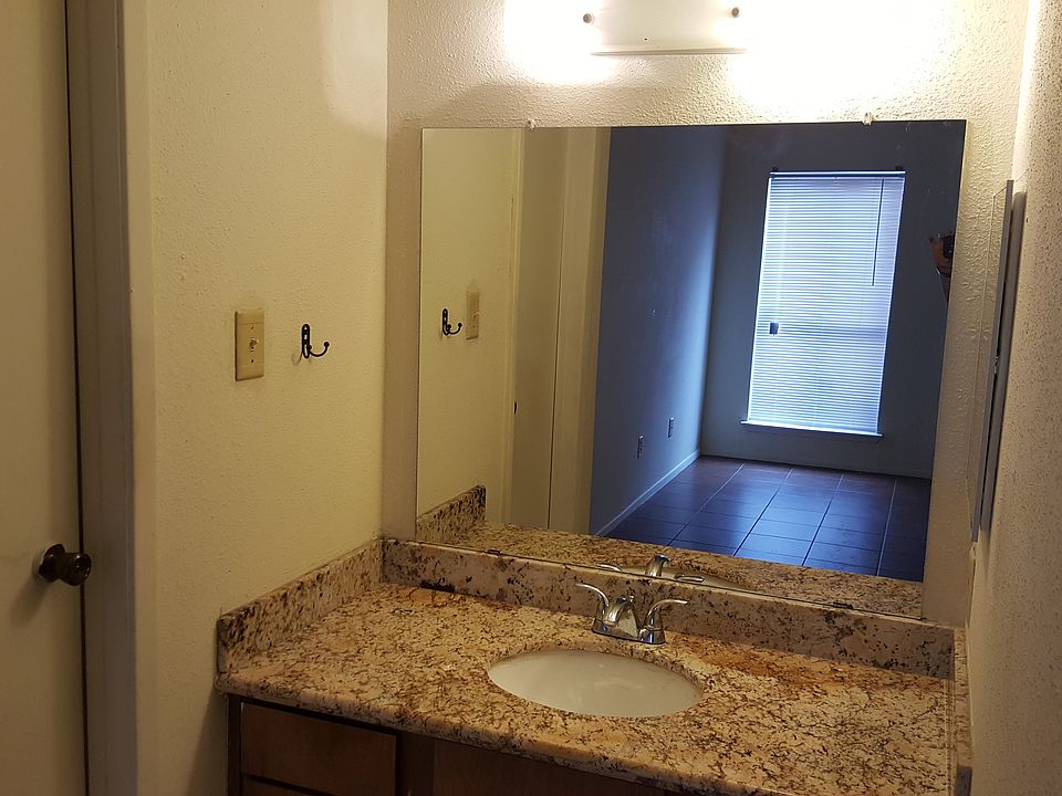 1st image of 13480 S Thorntree Dr APT 611