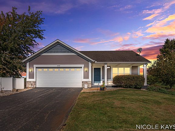 3rd image of 3449 Lone Oak Ln
