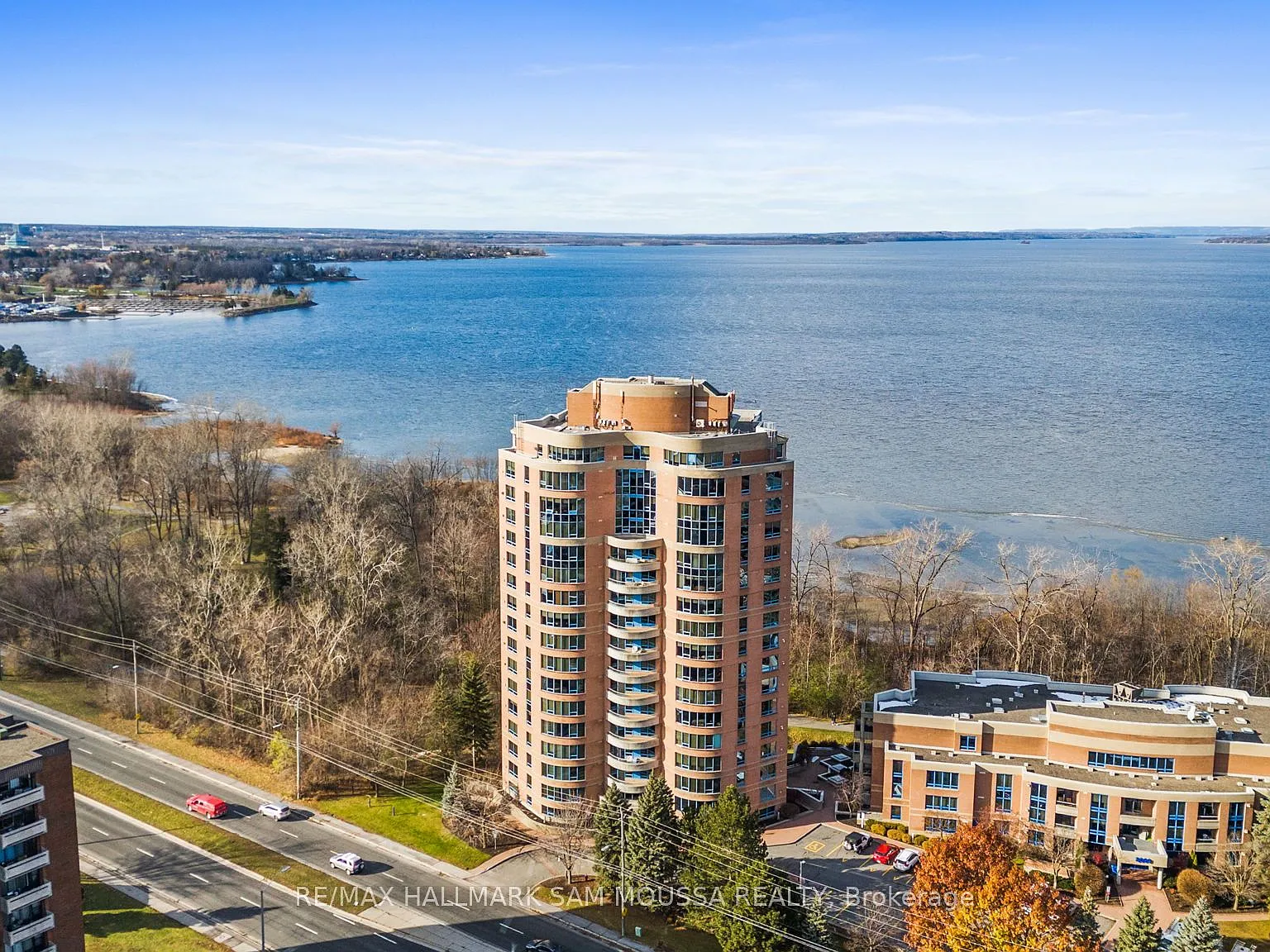 2 bed, $2,500 — Photo 2