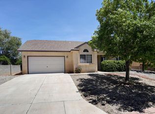 7333 Mackenzie Dr NE, Rio Rancho, NM 87144