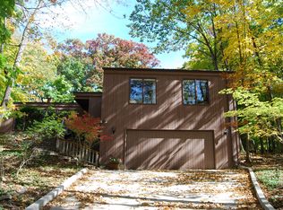 23 Thorn Creek Dr, Park Forest, IL 60466
