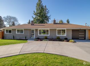 516 S 198th St, Seattle, WA 98148