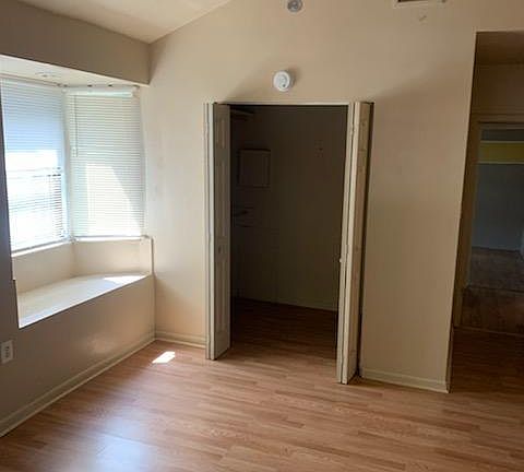 4th image of 3701 38th Ave N