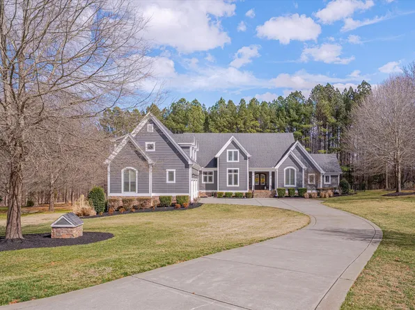 108 Springfield Pl, Hillsborough, NC 27278