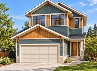 23 Citadel Peak Cir NW, Calgary, AB T3G 4E8