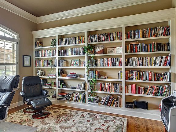 4th image of 6046 Stags Leap Way