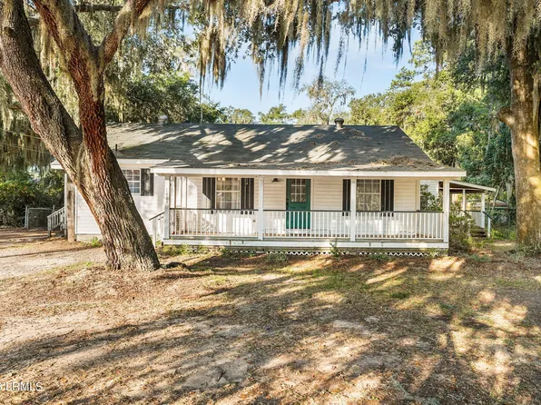 1605 Columbia Avenue, Port Royal, SC 29935