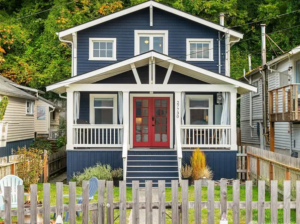 27730 Manzanita Beach Road SW, Vashon, WA 98070