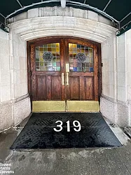 Rented by Brown Harris Stevens