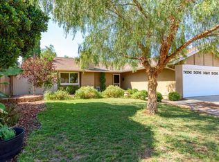 612 Utah Way, Escondido, CA 92025