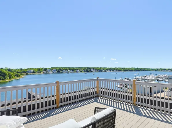 45 Main St APT 35, Wareham, MA 02571