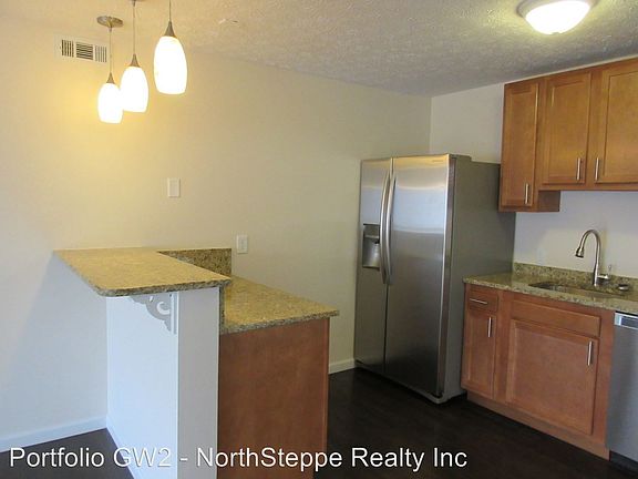 4th image of 60 E 7th Ave APT 1