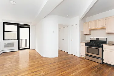 Rented by Living New York