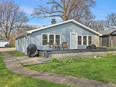 2622 S Riverside Dr, McHenry, IL, 60050