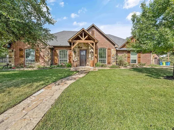 188 Louisiana St, Van, TX 75790