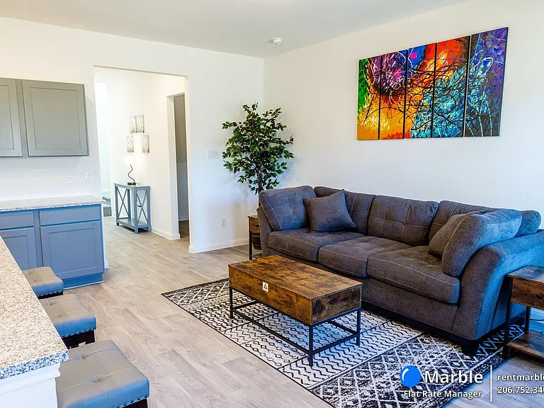 14925 Fannin Rd — Photo 4