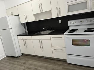 130 SW 20th Ave, Miami, FL 33135