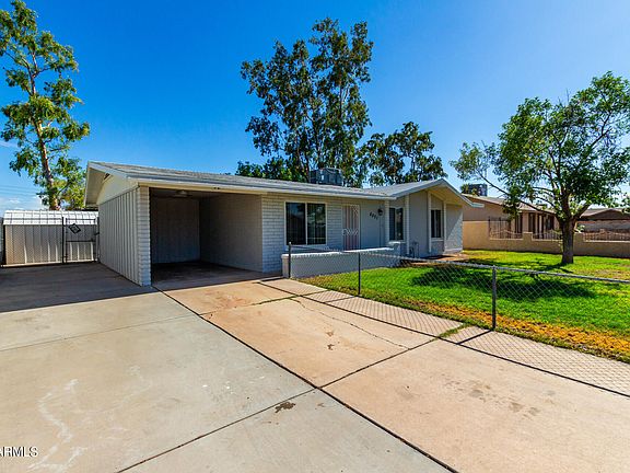 2nd image of 8821 W MONTEROSA Street
