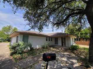 914 S Waterview Dr, Richardson, TX 75080