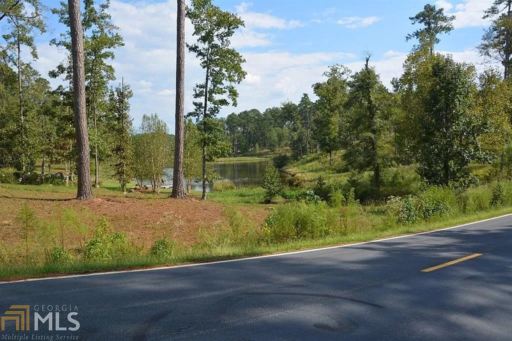 1300 Glen Eagle Dr photo 1