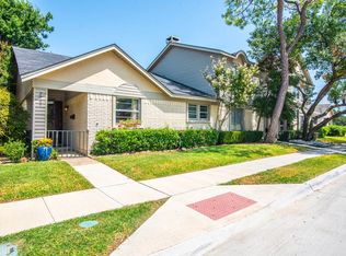 2069 Clubview Dr, Carrollton, TX 75006