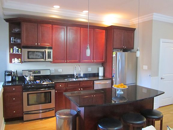 3rd image of 1711 N Crilly Ct APT 3