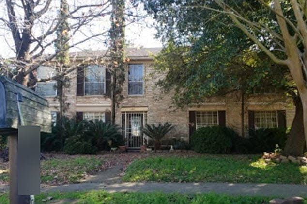 1st image of 10211 Huntington Place Dr