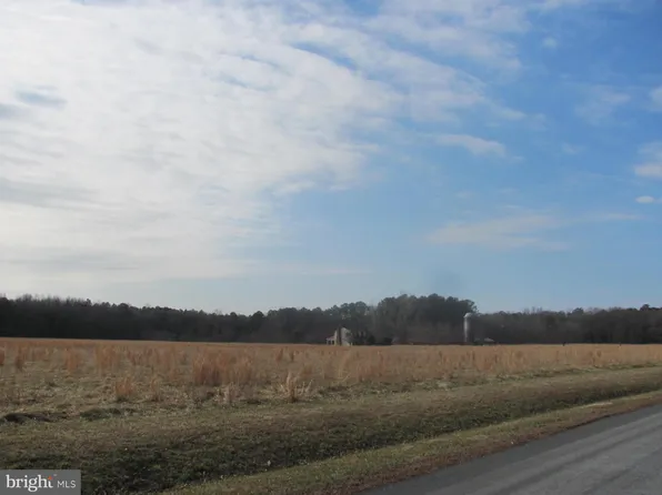 27458 Martins Farm Rd, Milton, DE 19968