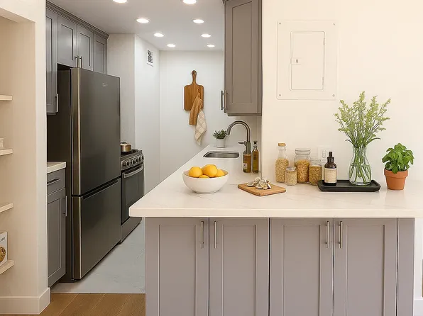 310 East 46th Street image 4 of 11