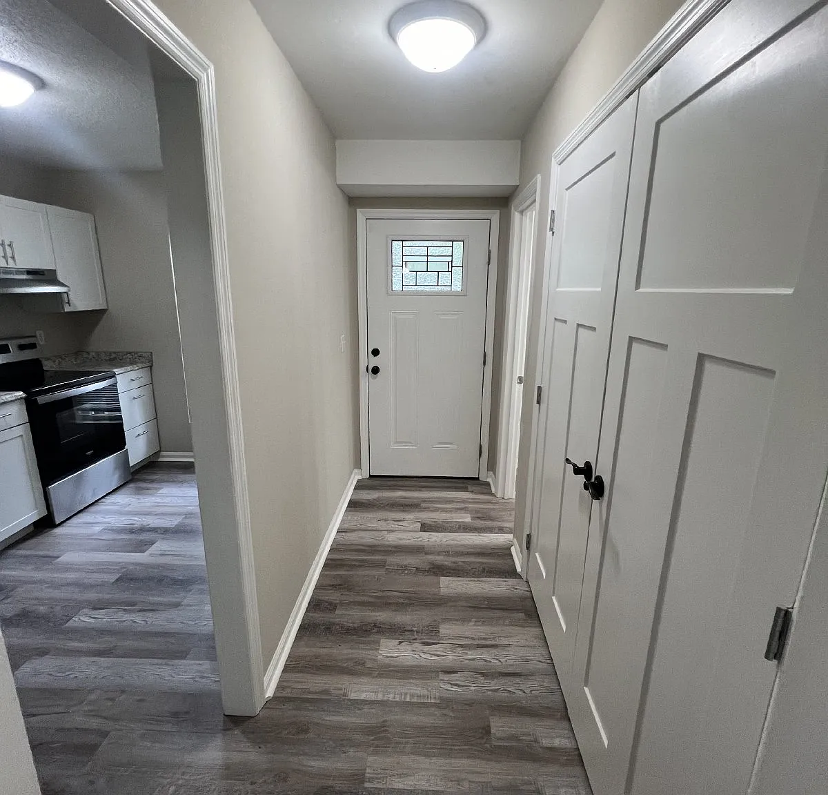 1430 Stratton Place Drive unit B — Photo 1