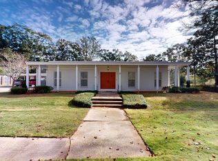 13 Spring Bank Rd S, Mobile, AL 36608