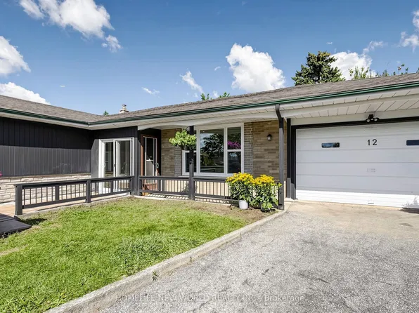 12 Greyfriar Ct, Toronto, ON M3N 2A9