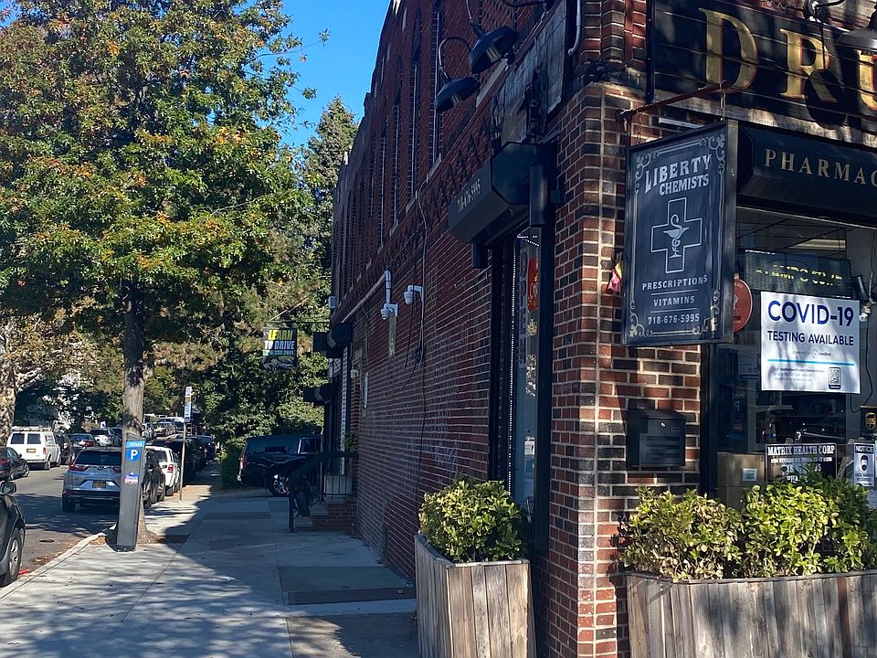 2nd image of 1501 Newkirk Ave #1