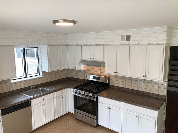 2nd image of 218 Ada Dr