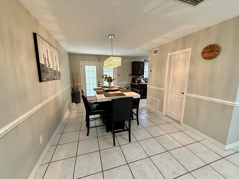 9819 Sweetwind Dr — Photo 6