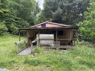 76 Pond Rd, Kane, PA 16735