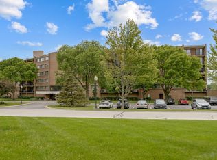 15 Bar Harbour Rd UNIT 4F, Schaumburg, IL 60193