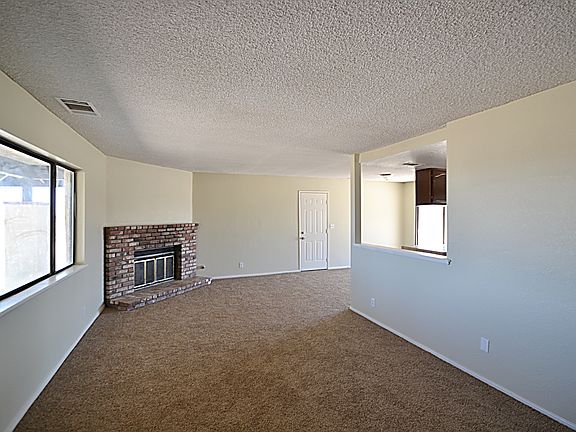 3rd image of 38440 91st St E