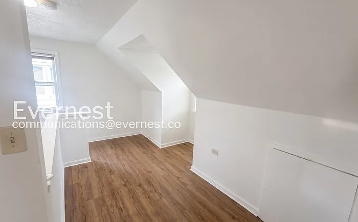20600 Watson Rd — Photo 11