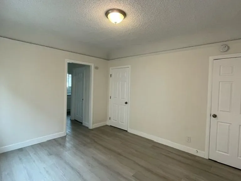 836 S Catalina St #1/2 — Photo 23