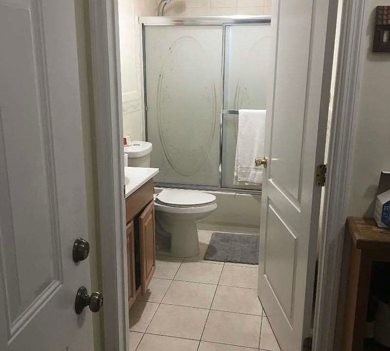 1st image of 5009 30th Ave #1