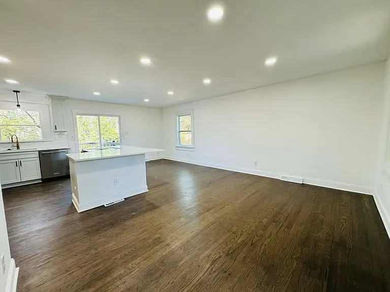 1001 Archdale Dr — Photo 14