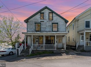 346 W Burkhart Ave, Chambersburg, PA