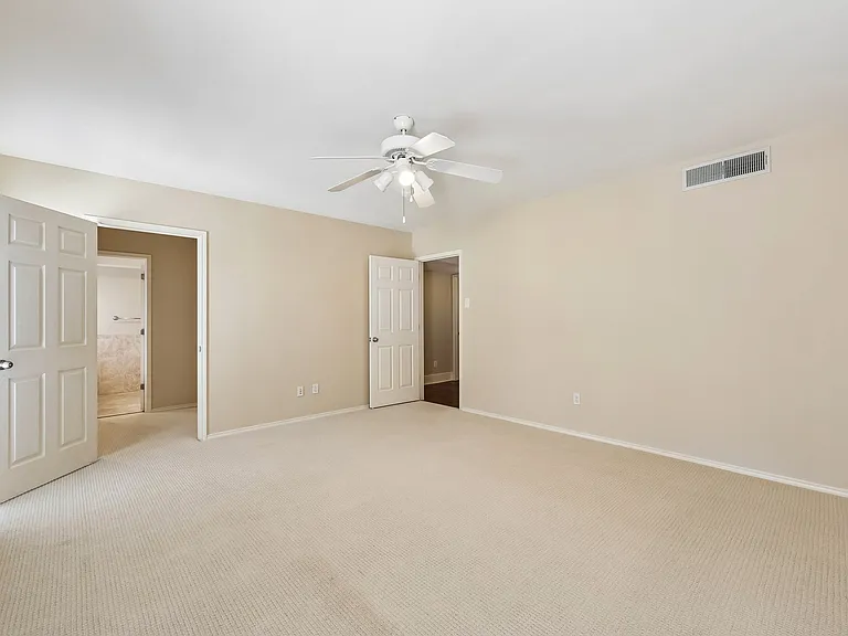 7730 Meadow Rd #106 — Photo 15