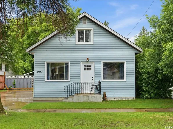 1007 4th STREET, Rosthern, SK S0K 3R0