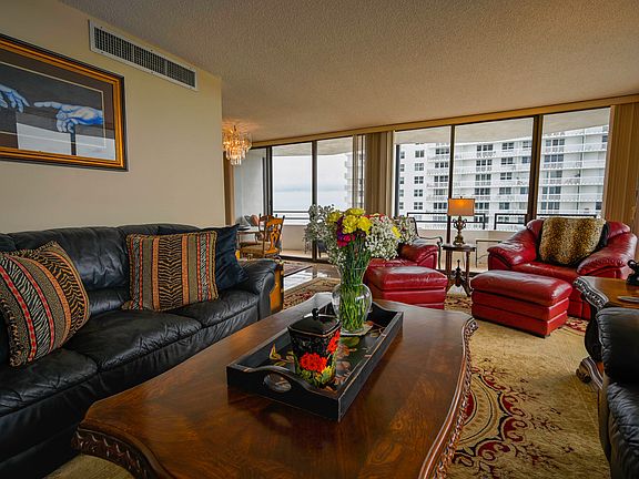 2nd image of 2828 N Atlantic Ave APT 706
