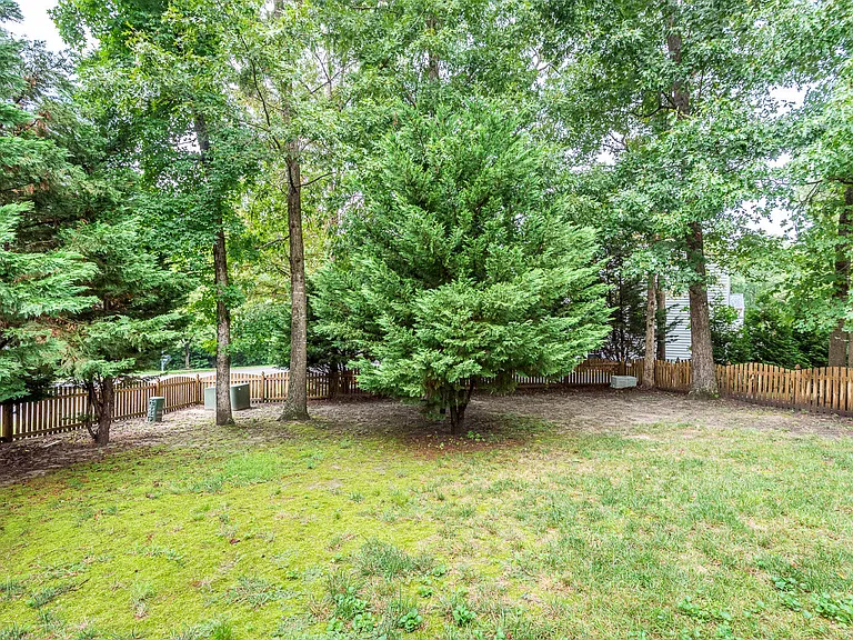11200 Chappell Ridge Ct — Photo 29