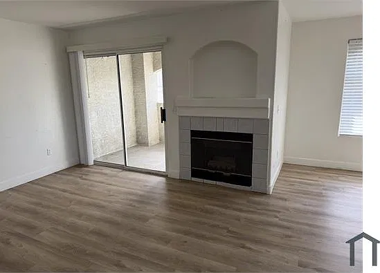 4400 W Lake Mead Blvd #202